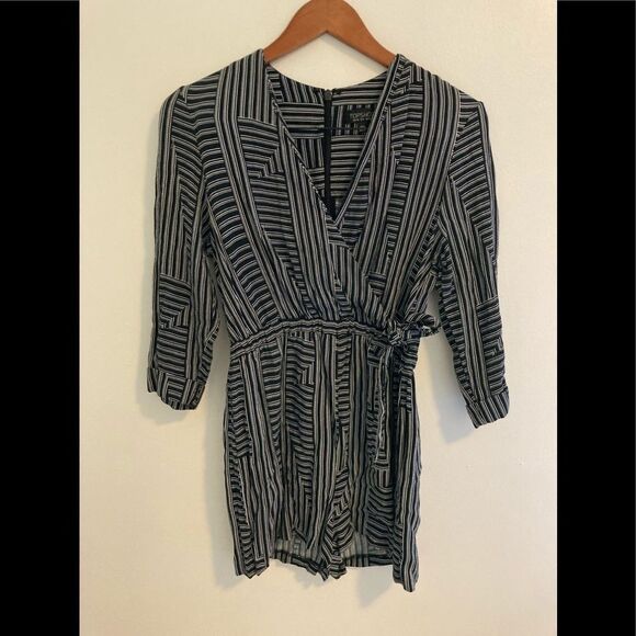 ‎Topshop black and white romper - Picture 1 of 4